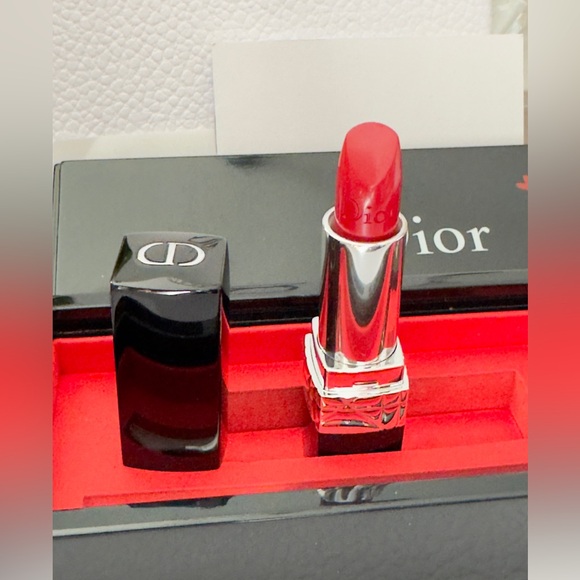 Rare Dior Collectible Beauty Box Makeup Gift Set - Picture 4 of 13